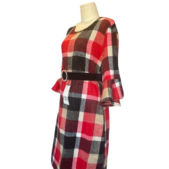 🎁Boutique Soft Plaid Dress🎁 - Picture 4 of 10